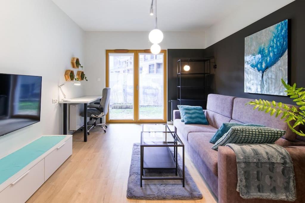 Modern Next To Train Station Appartement Krakau